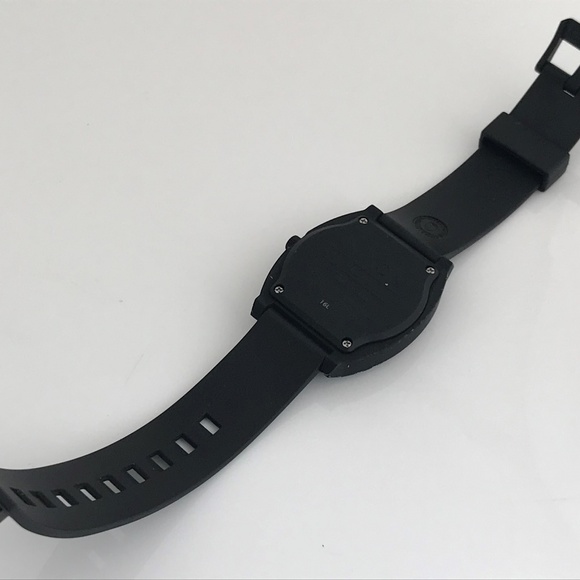 Nixon Minimal Men Watch Black Rubber Band WR 100M - Picture 5 of 8